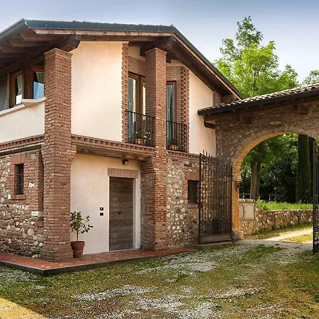 Antico Cascinale Lombardo * Lonato